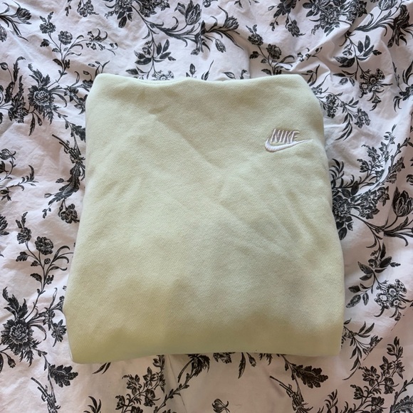 nike light green fleece sportswear club hoodie - Picture 2 of 6